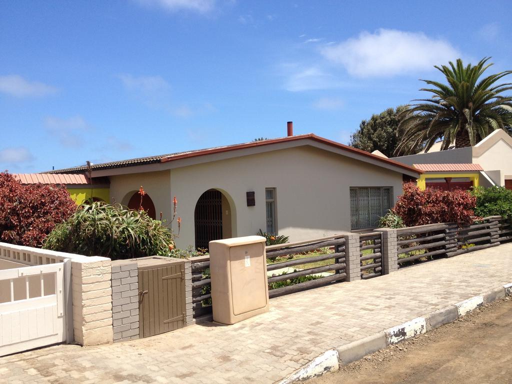 Beach Walk House And Cottage - Self Catering Swakopmund Εξωτερικό φωτογραφία